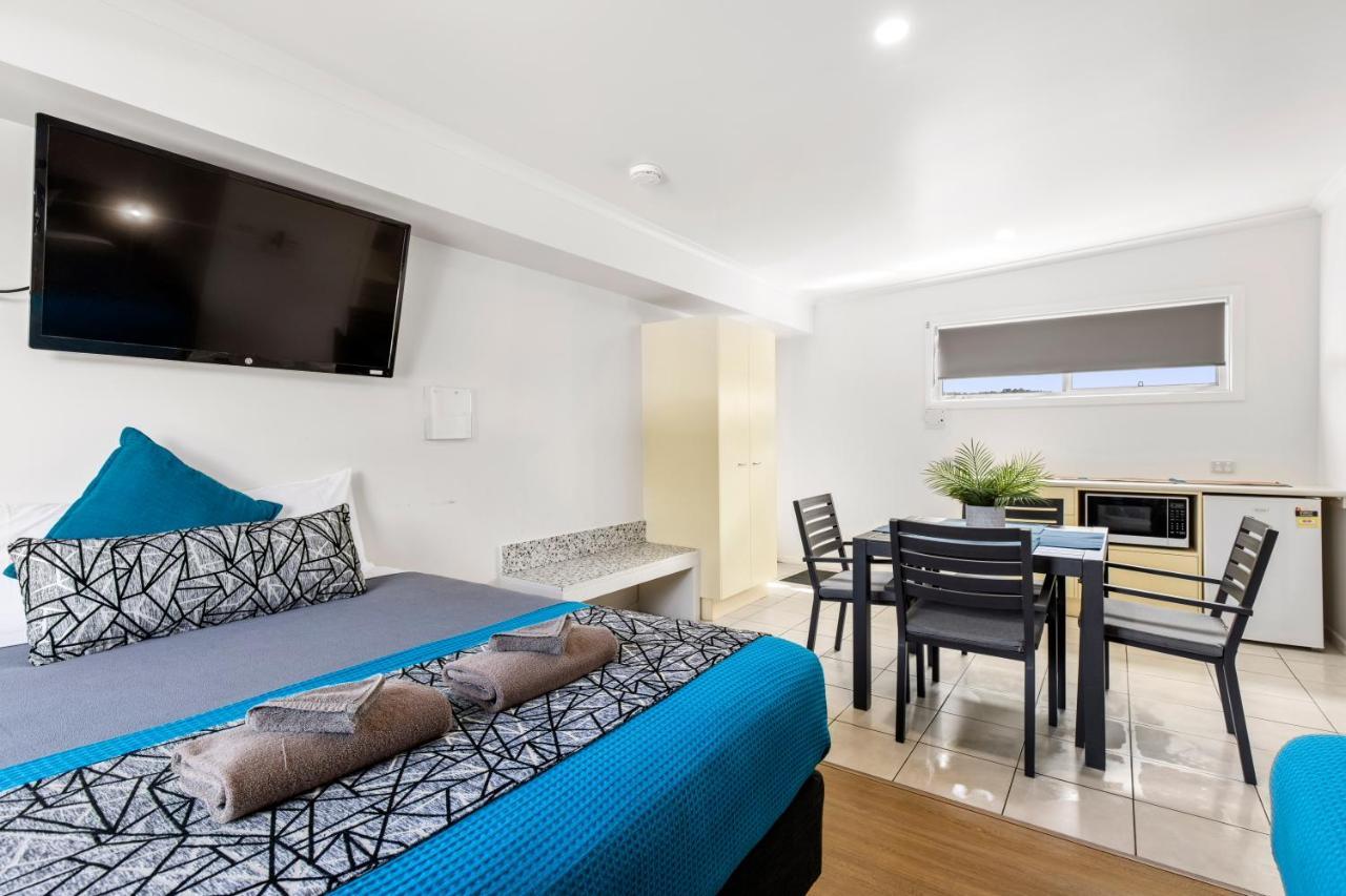 Surf Beach Motel Coffs Кофс-Харбор Экстерьер фото