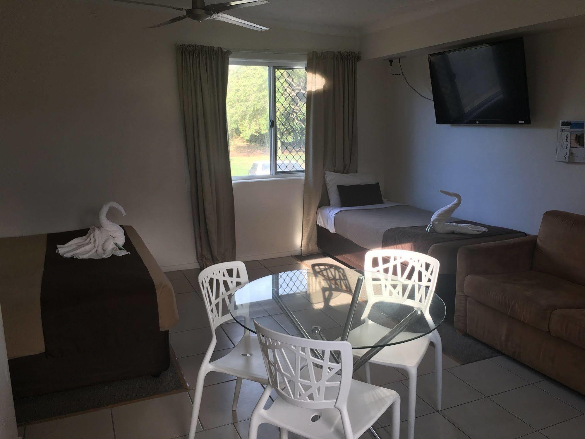 Surf Beach Motel Coffs Кофс-Харбор Экстерьер фото